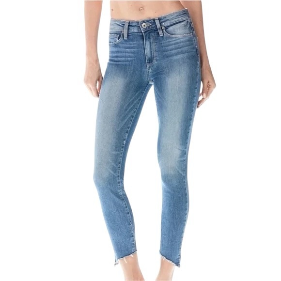 PAIGE Hoxton Crop Midrise Stretch Jeans in Dacey with Angled Fray Wash - Picture 1 of 7